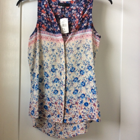 πHPπSanctuary Craft Shell Top with design - Picture 3 of 5